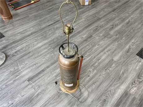 ANTIQUE FIRE EXTINGUISHER/LAMP