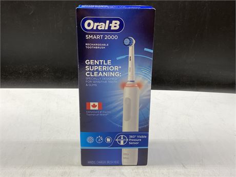NEW ORAL B SMART 2000 ELECTRIC TOOTHBRUSH