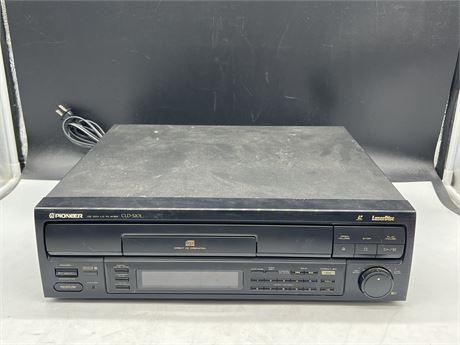 PIONEER CLD-S201 LASER DISC PLAYER