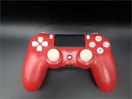RARE - SPIDERMAN LIMITED EDITION DUALSHOCK CONTROLLER - MINT - PS4