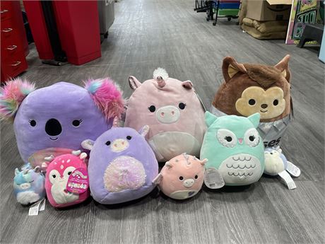 9 SQUISHMALLOWS W/ TAGS