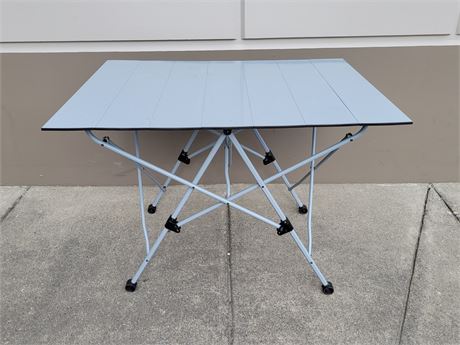 CAMPING TABLE (30"Tall - 43"x32")
