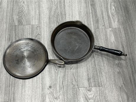 CAST IRON #9 FINDLAY FRYPAN + #9 CAST IRON GRIDDLE