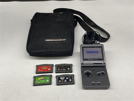 GAMEBOY ADVANCE SP W/4 GAMES, CHARGER & CARRY CASE (Works)