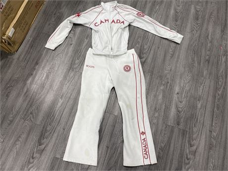 ROOTS CANADA 2004 OLYMPICS TRACKSUIT