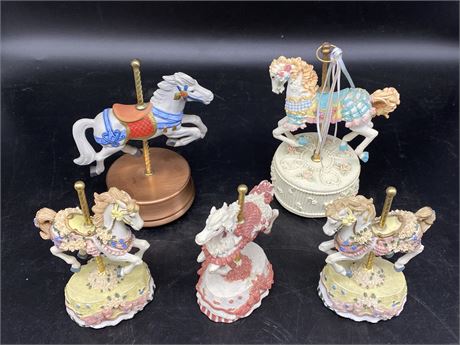 5 HORSE CAROUSEL DECORATIONS (2 are wind up, working)