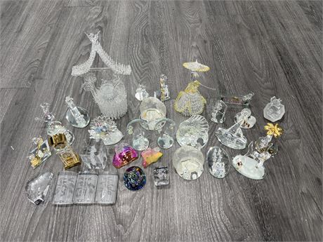 LOT OF CRYSTAL FIGURES & ECT - SOME WITH SMALL REPAIRS