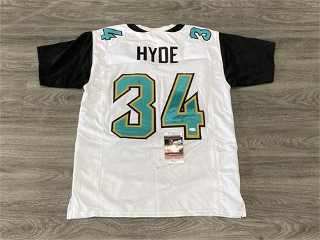SIGNED CARLOS HYDE TEXANS JERSEY W/AUTHENTICATION (SIZE XL)