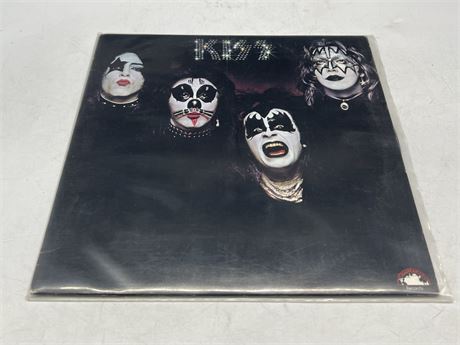 KISS - VG (Slightly scratched)