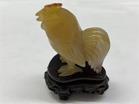 VINTAGE CHINESE AGATE ROOSTER ON STAND (3.5” tall)