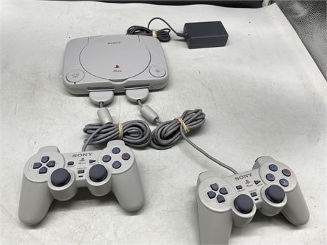 PS ONE WITH 2 CONTROLLERS