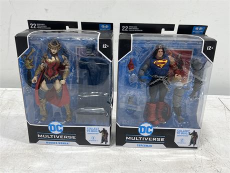 2 DC MULTIVERSE FIGURES IN BOX (10” tall)