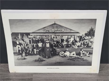 STAMPED LIMITED EDITION 1992 MAPLE LEAFS PICTURE PATS GARAGE (28"x20")