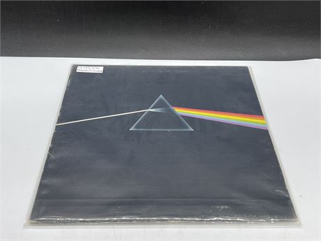 PINK FLOYD - DARK SIDE OF THE MOON - VG+ (WITH ORIGINAL POSTER & STICKER)