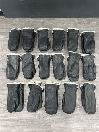 17 PAIRS OF GLOVES