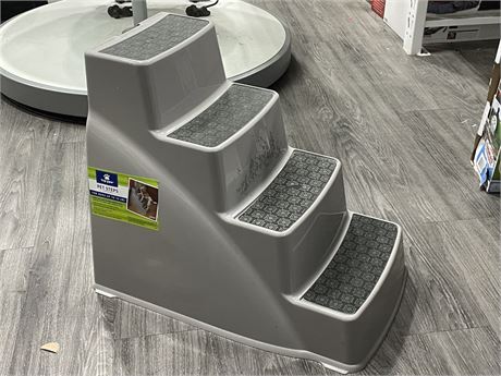 TOP PAW PET STAIRS (21”x10”x19”)