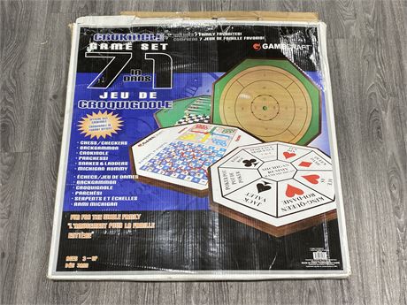 GAME CRAFT TABLE TOP INTERCHANGEABLE GAME SET - LIKE NEW