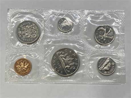 1975 CANADA PROOF COIN SET