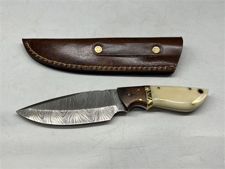 DAMASCUS KNIFE W/SHEATH (8.5”)
