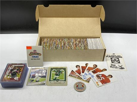 BOX OF NFL CARDS, GREY CUP BUTTON, JERSEY CARDS & CFL CARDS