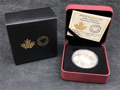 ROYALE CANADIAN MINT $5 FINE SILVER COIN