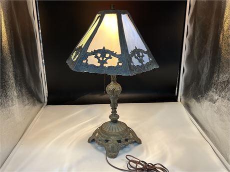 VINTAGE LAMP W/STAINED GLASS SHADES (23” tall)