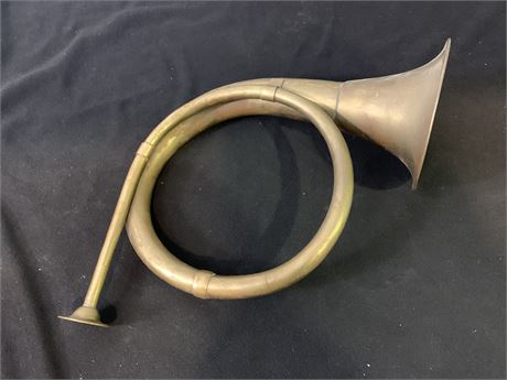 VINTAGE FRENCH HORN