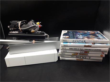 WII CONSOLE WITH GAMES - VERY GOOD CONDITION