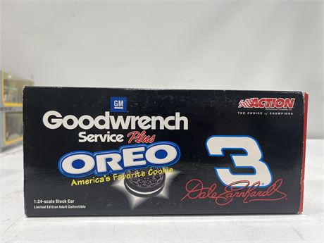 1/24 SCALE OREO / GOODWRENCH DIECAST SLOT CAR