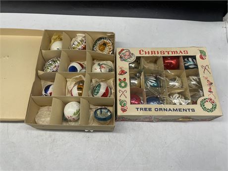 2 BOXES OF GERMAN & VINTAGE CHRISTMAS ORNAMENTS