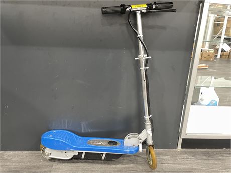 ORWIN ELECTRIC SCOOTER NO CHARGER