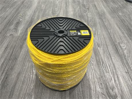 2393FT OF 3/16” TWISTED POLY ROPE