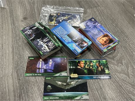 250+ COLLECTABLE STAR WARS TRADING CARDS