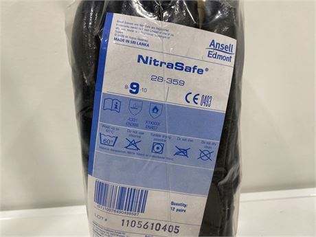 12 PAIR NEW NITRILE COATED SAFETY GLOVES (Size 9)