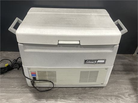 COLEMAN THERMOELECTRIC COOLER 20”x14”x17”