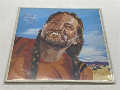 WILLIE NELSON’S GREATEST HITS 2LP - EXCELLENT (E)