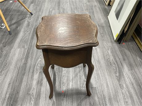 VINTAGE SIDE TABLE (15”x15”x22”)