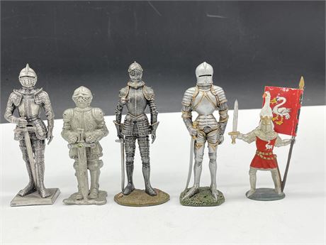 LOT OF 5 MEDIEVAL HEAVY METAL KNIGHT FIGURES