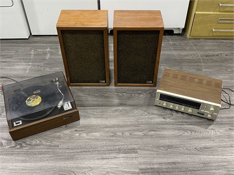 ELECTRA RECORD PLAYER, SPEAKERS, & SANSUI RECEIVER