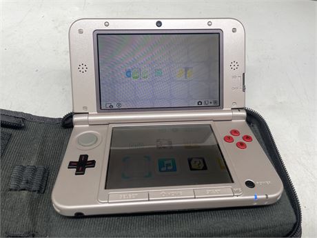 NINTENDO 3DS XL WORKING WITH CASE & CHARGER