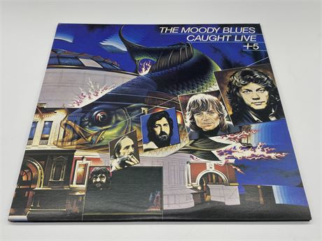 THE MOODY BLUES - CAUGHT LIVE +5 - NEAR MINT (NM)
