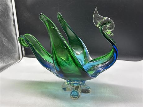 MADE IN CANADA ART GLASS CENTREPIECE - 13” X 11”