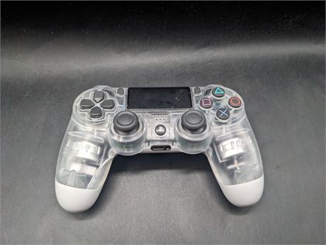 LIMITED EDITION CRYSTAL SONY PS4 DUALSHOCK CONTROLLER