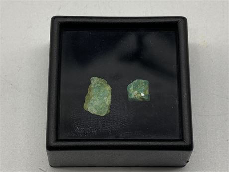 GENUINE COLOMBIAN EMERALD CRYSTAL SPECIMENS (3.38CT)