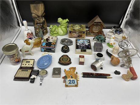 LARGE LOT OF COLLECTIBLES