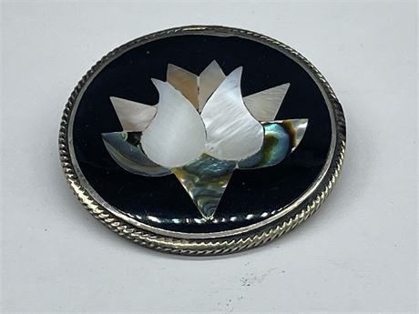 ALPACA SILVER BROOCH - ABALONE + MOTHER OF PEARL INLAY