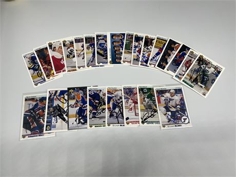24 SIGNED PRO SET 90’s CARDS