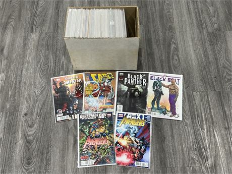 BOX OF MARVEL COMICS - NO DOUBLES
