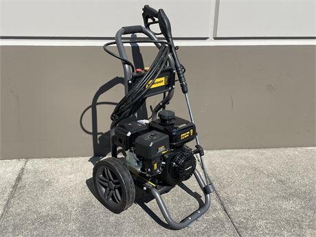 BE WORKSHOP SERIES PRESSURE WASHER IN EXCELLENT CONDITION