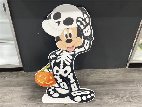 DISNEY MICKEY MOUSE HALLOWEEN WOOD STAND (19”x36”)
